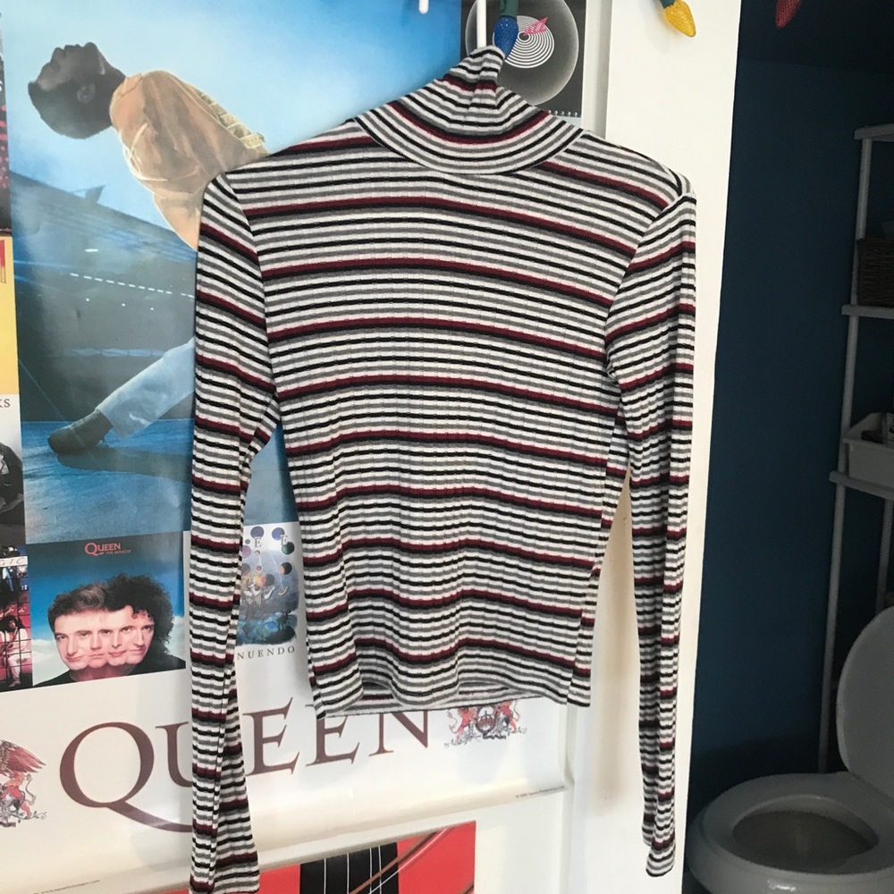 Never worn.